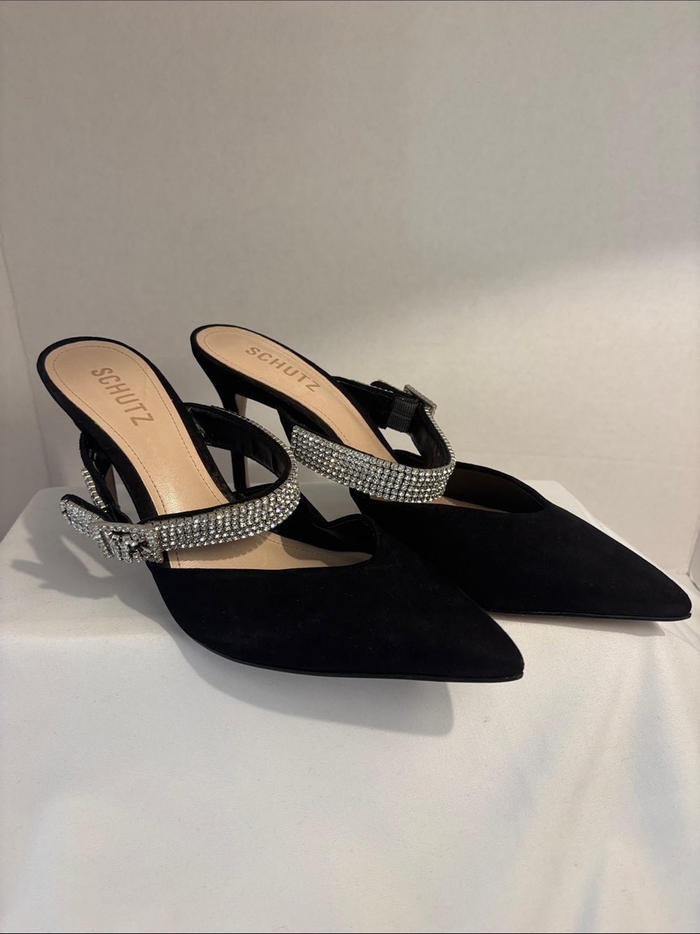 Schutz Tishara Black rhinestone buckle pointed toe mule heels. Size 9B - Picture 4 of 9